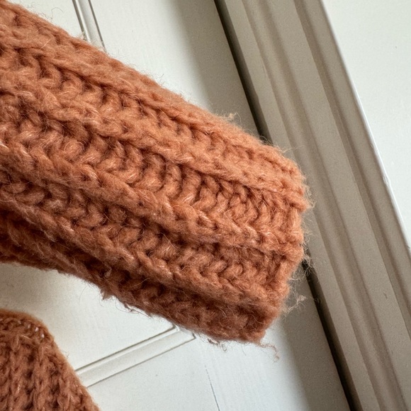 Free People Fluffy Foxy oversized sweater size medium. - Picture 7 of 8